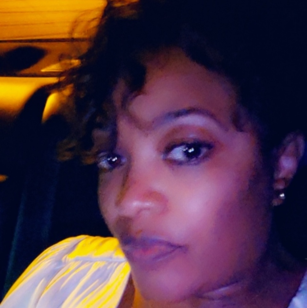 Meet your Posher, Bernetta